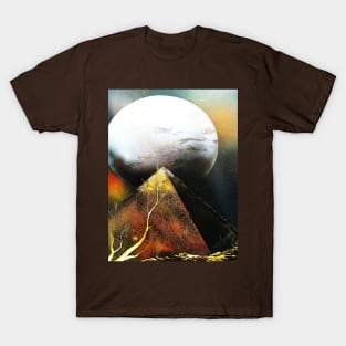 LUNA SOBRE PIRAMIDE T-Shirt